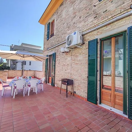 Apartment Delizioso Trilocale Antolina San Benedetto del Tronto